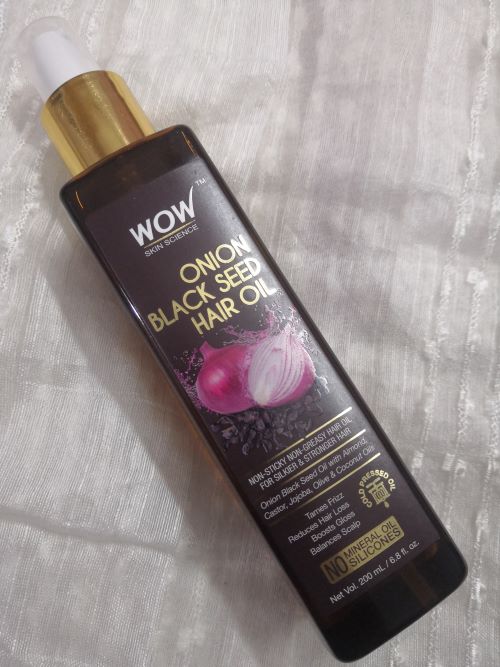 WOW Onion Black seed Hair Oil: Experience and Review