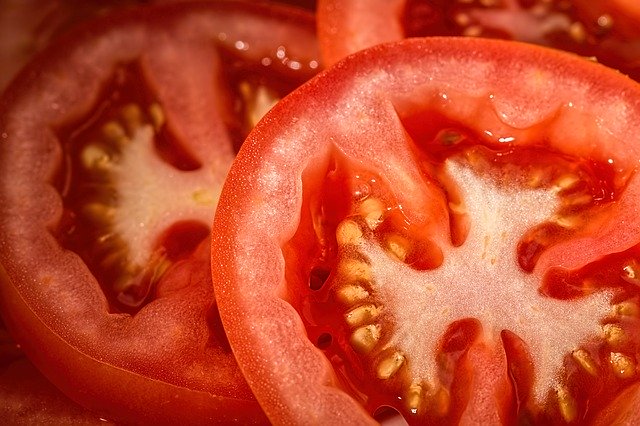 Sliced tomatoes